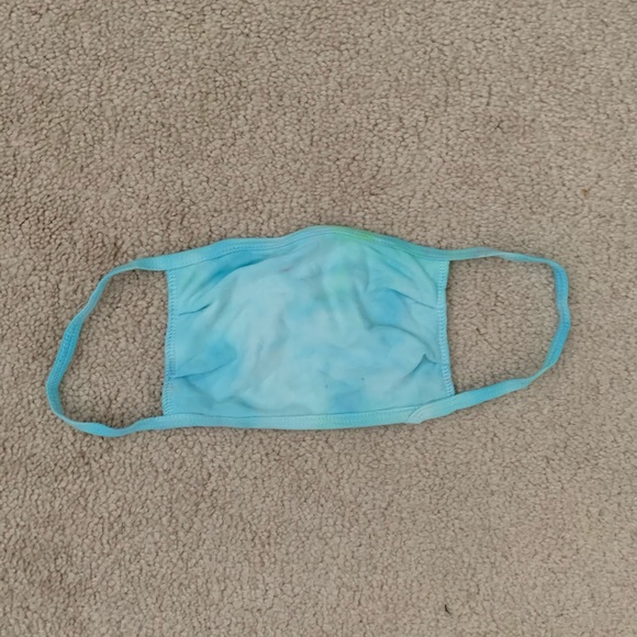 NWT blue tie dye face mask - Picture 6 of 16